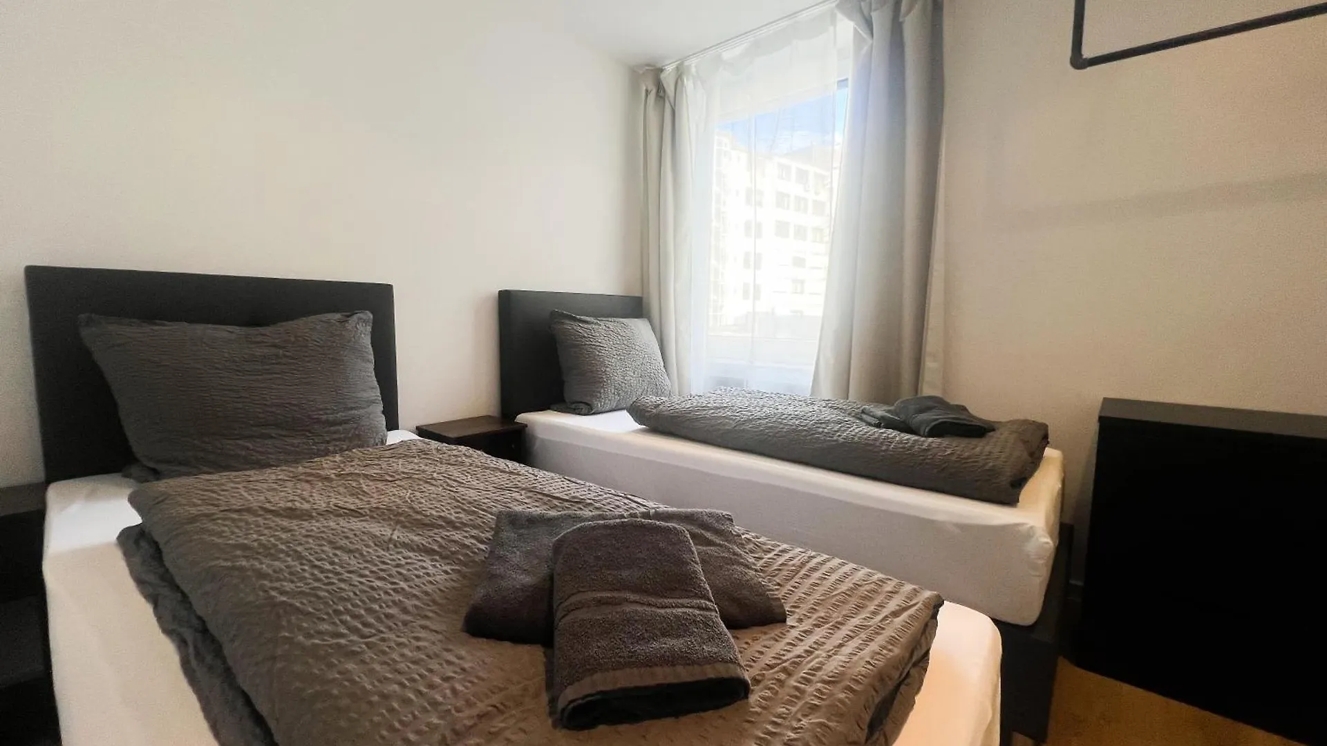 Vibehome Duesseldorf - Stadtmitte Apartment Dusseldorf