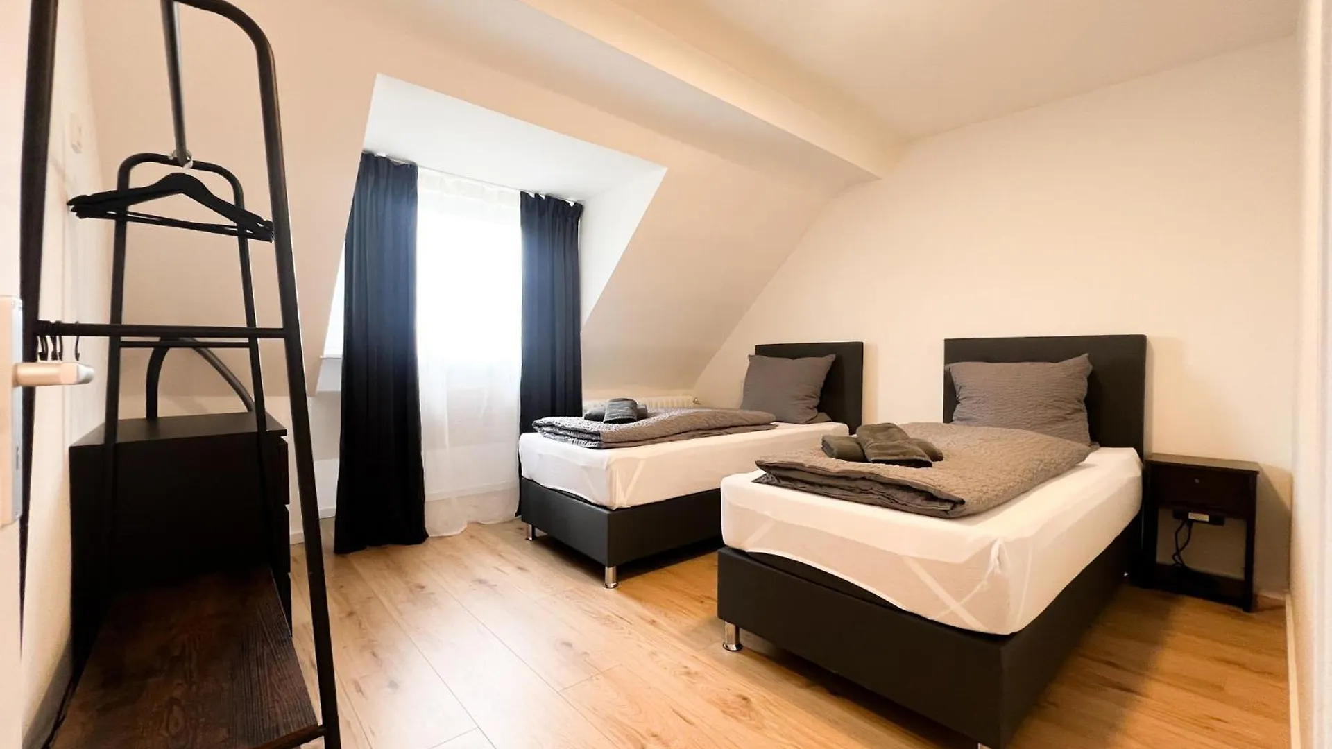 Vibehome Duesseldorf - Stadtmitte 0*, Dusseldorf